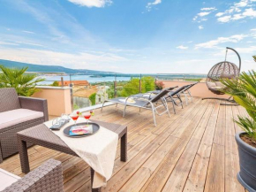 Seaview Villa in Kornic Kvarner with Outdoor Jacuzzi